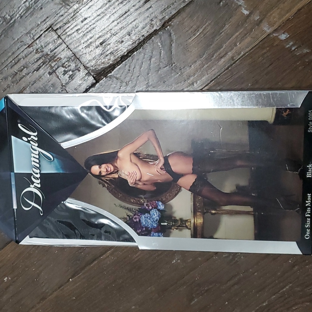 NEW Black thigh high lacy lingerie